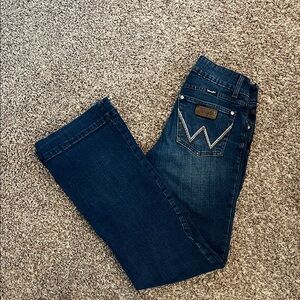 Women's Wrangler Blue Jeans